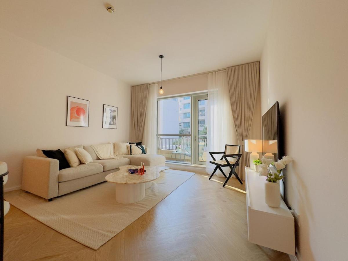 Burj Khalifaview Luxury 1-bedroom * Dubai