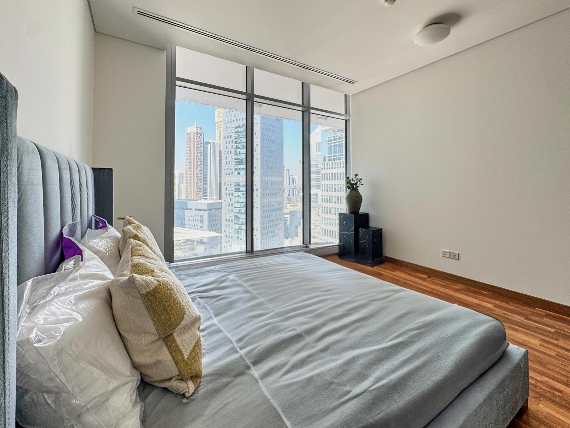 Luxurious 2br Duplex In Prestigious Difc * Dubai