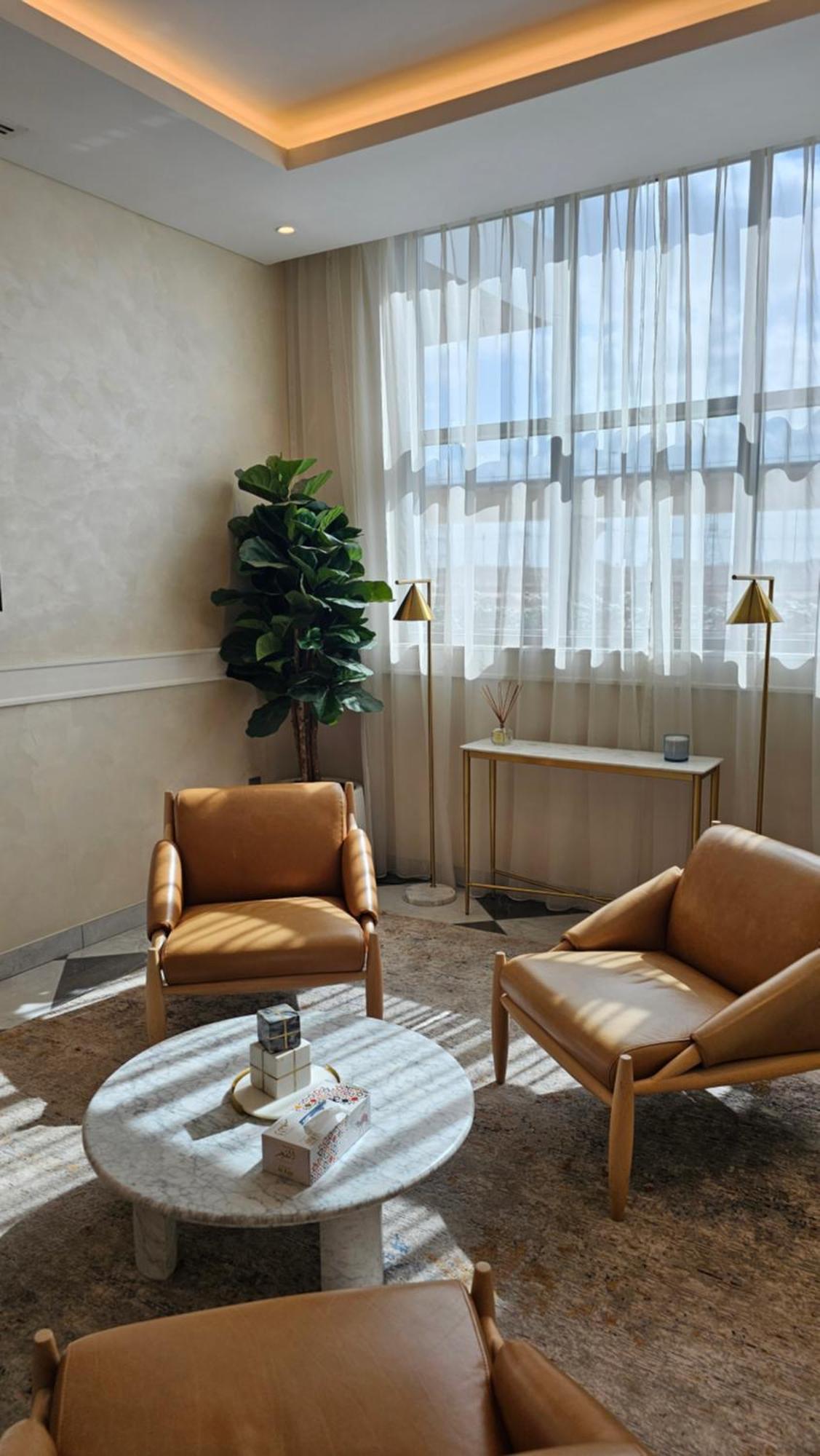 Spacious Luxurious Al Furjan Apartment *