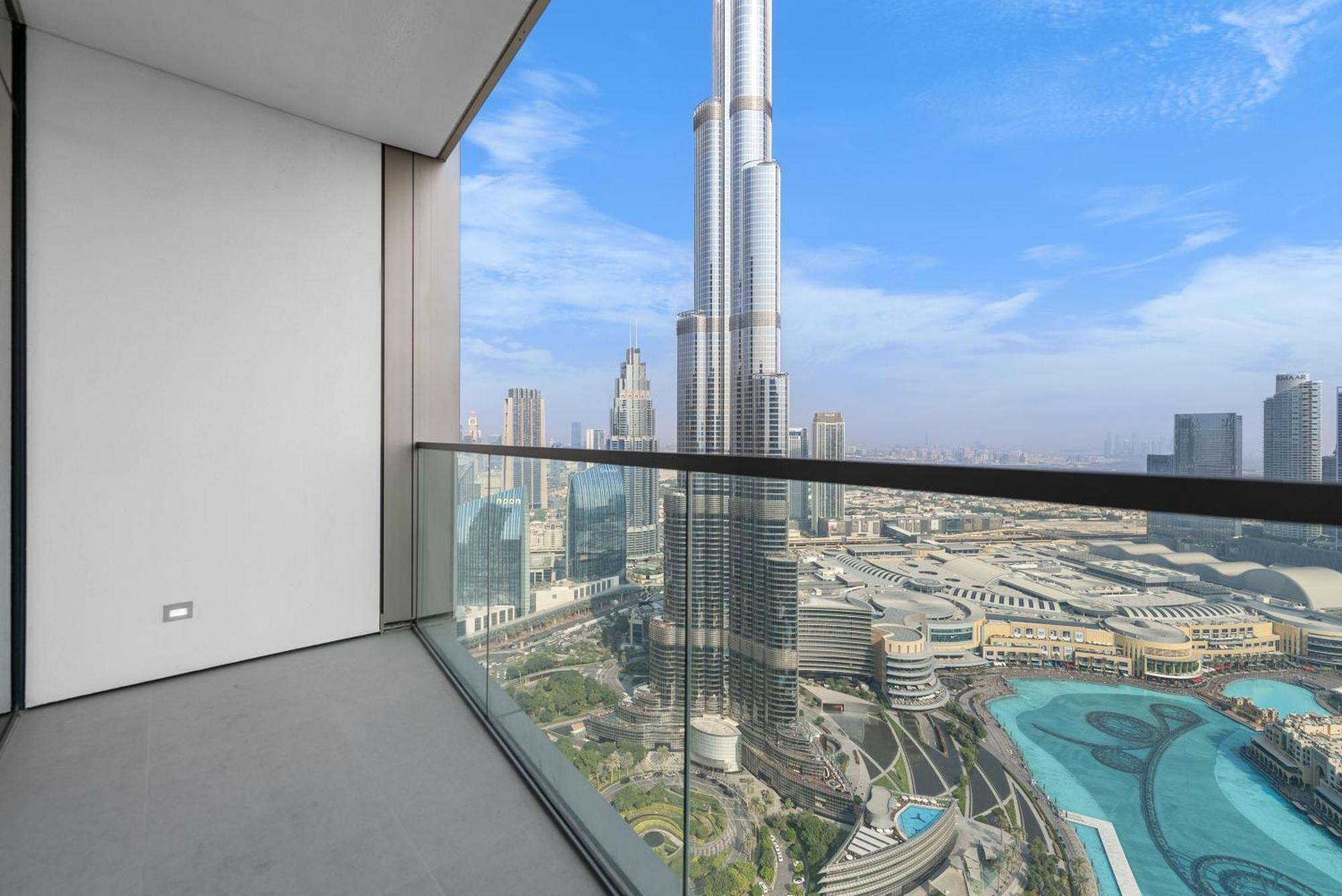 Iconic Burj Khalifa & Fountain View - 2br - Signature Grande Residences Apartment