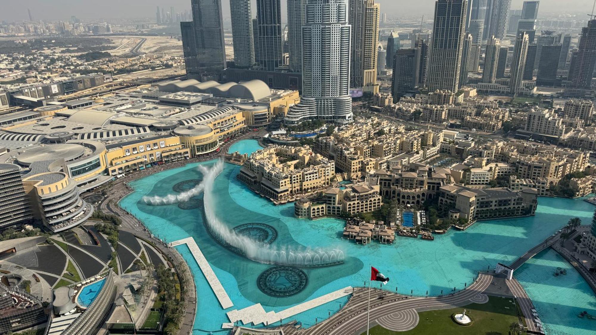 Iconic Burj Khalifa & Fountain View - 2br - Signature Grande Residences Apartment *