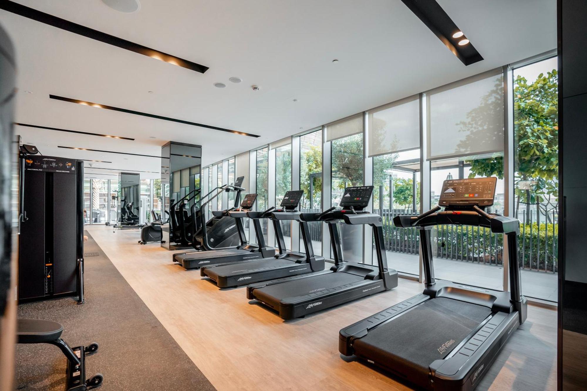Apartment Luxury 1-bedroom In Downtown I Walk To Mall And Fountains *