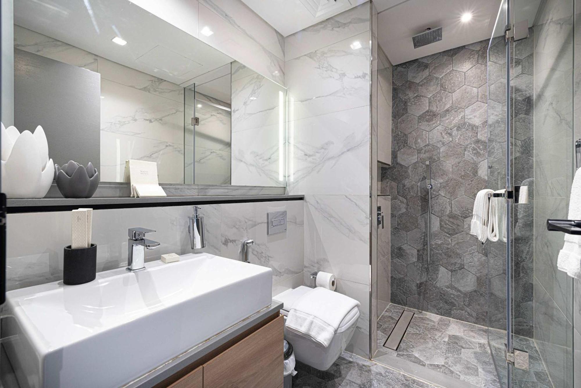 Majestay - Mag Living Apartment Dubai