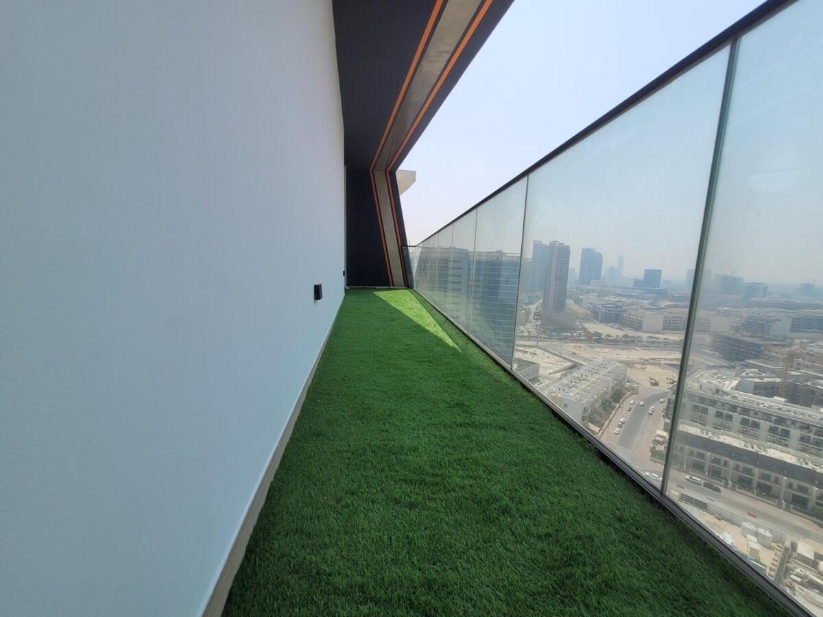 Apartment Rbe 16th Floor Wonderland 2bd Binghatti Luna Jvc