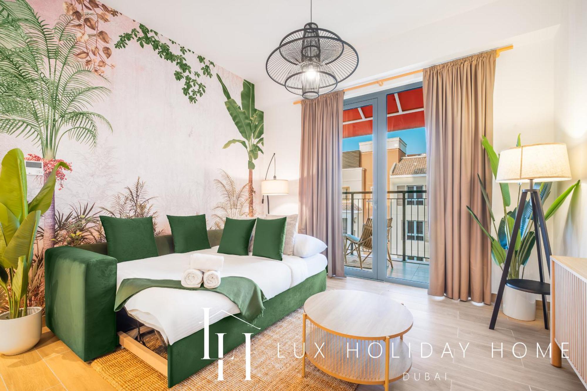 Lux The La Infinity View- Luxury Boho 2 Dubai