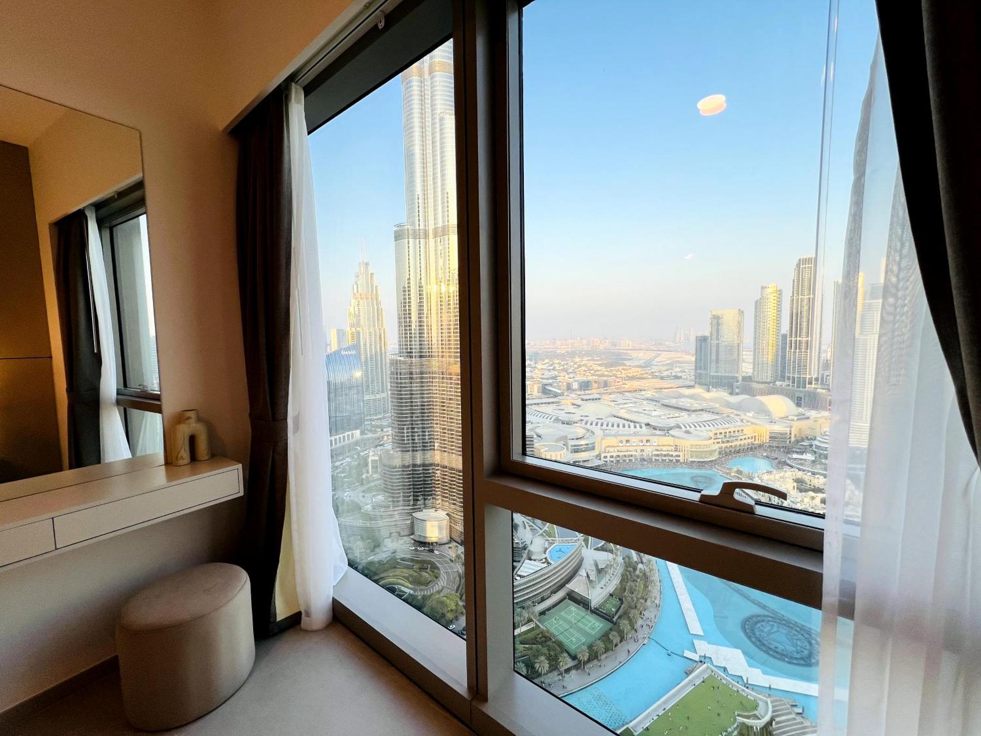 Prime 2br Burj Khalifa & Fountain Views Apartment Dubai