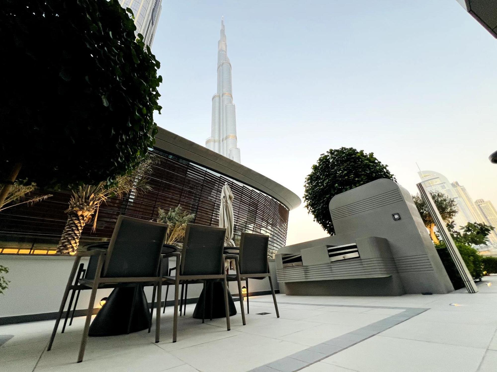 Prime 2br Burj Khalifa & Fountain Views * Dubai