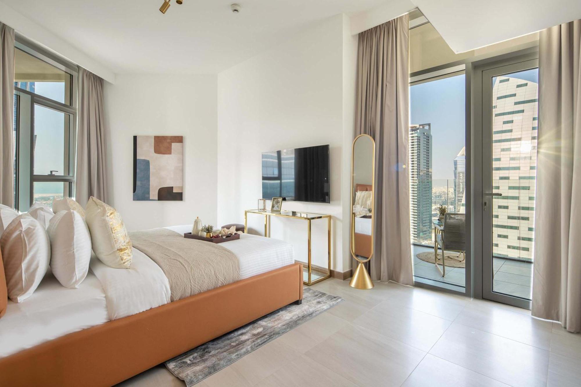Frank Porter - Urban Oasis Dubai
