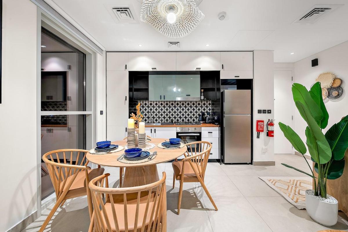 First Class 2br Sophisticated & Luxurious