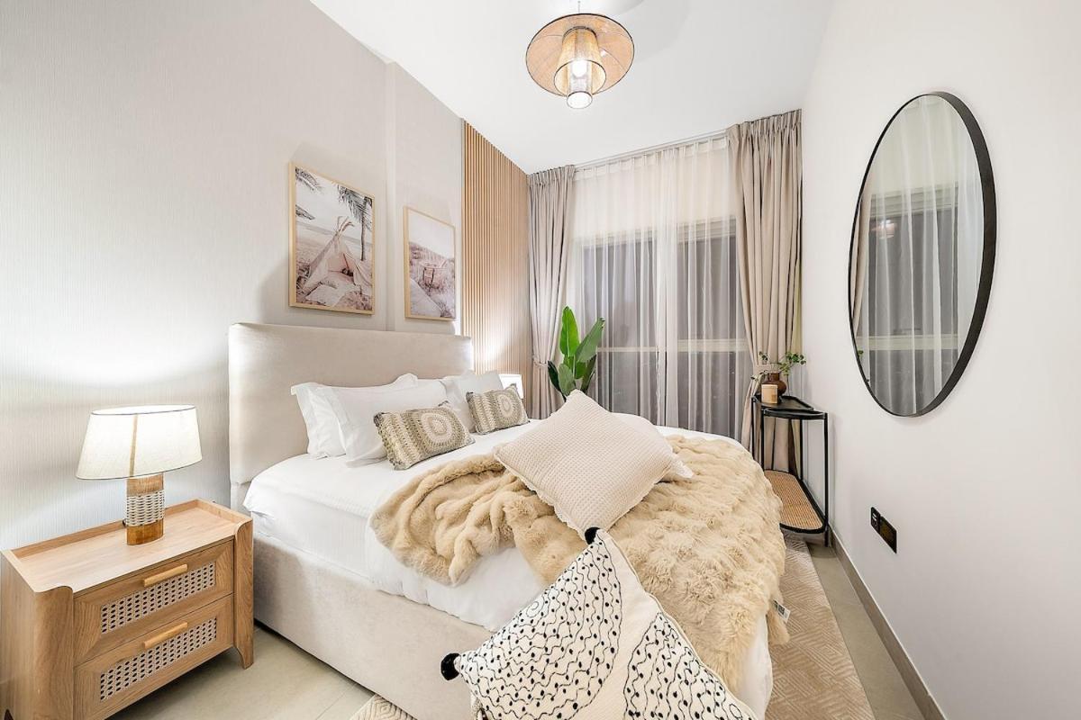First Class 2br Sophisticated & Luxurious