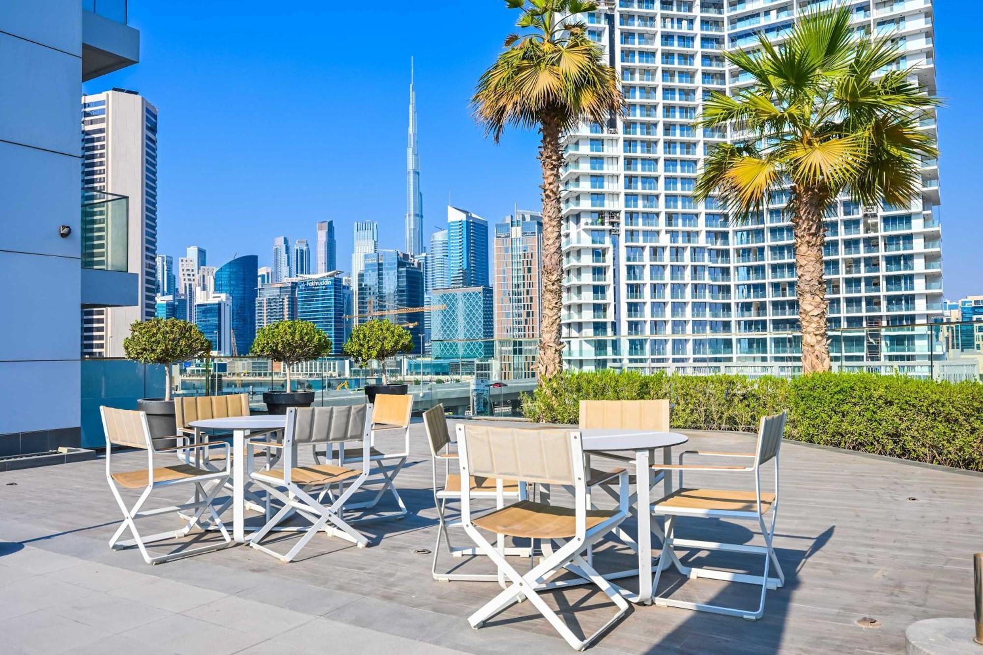 Apartment Luxurious With Bay View In Sol Bay *