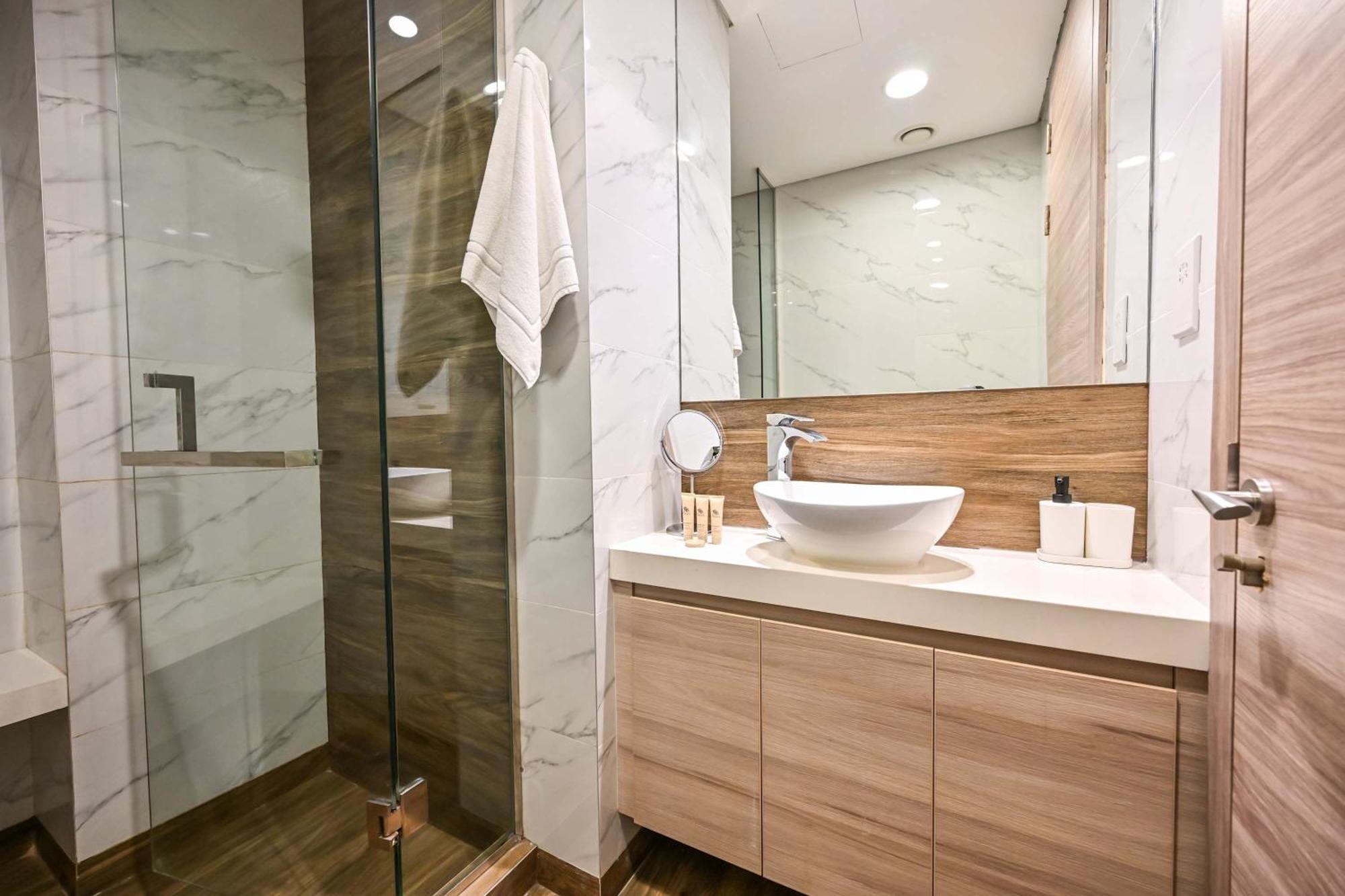Apartment Luxurious With Bay View In Sol Bay *