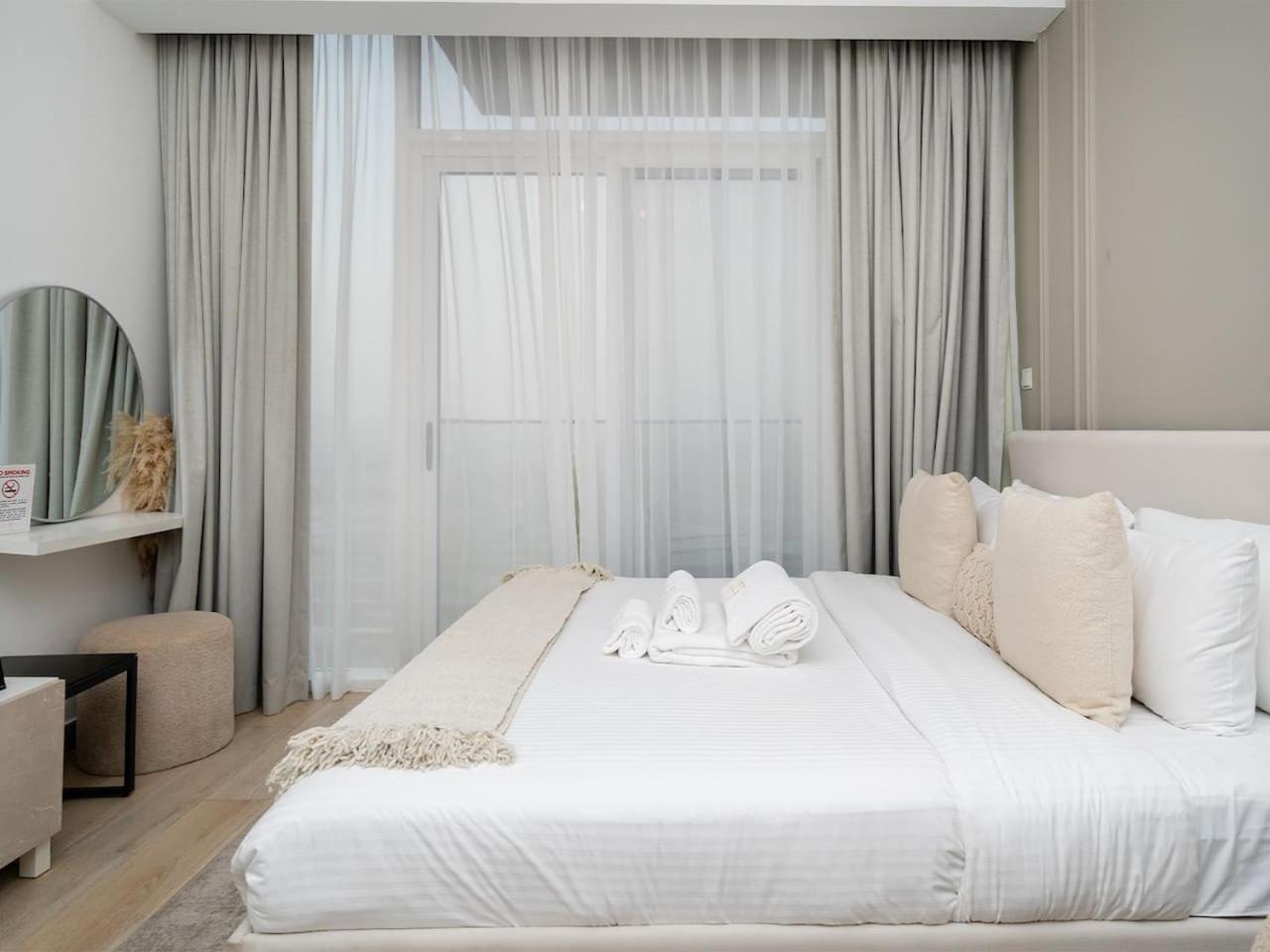 Apartment Brand New Bloom With Marina Skyline *