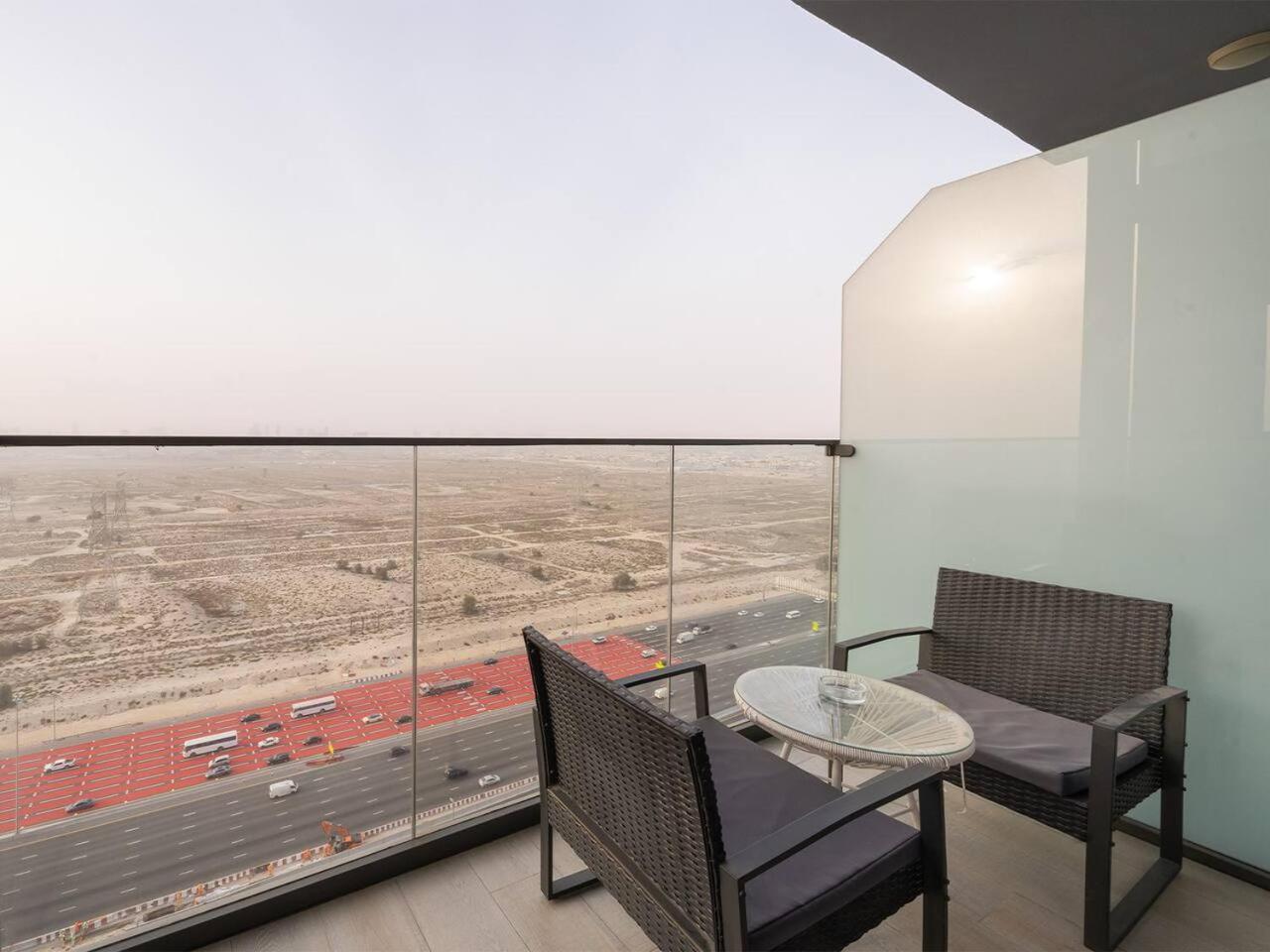 Brand New Bloom With Marina Skyline Apartment Dubai