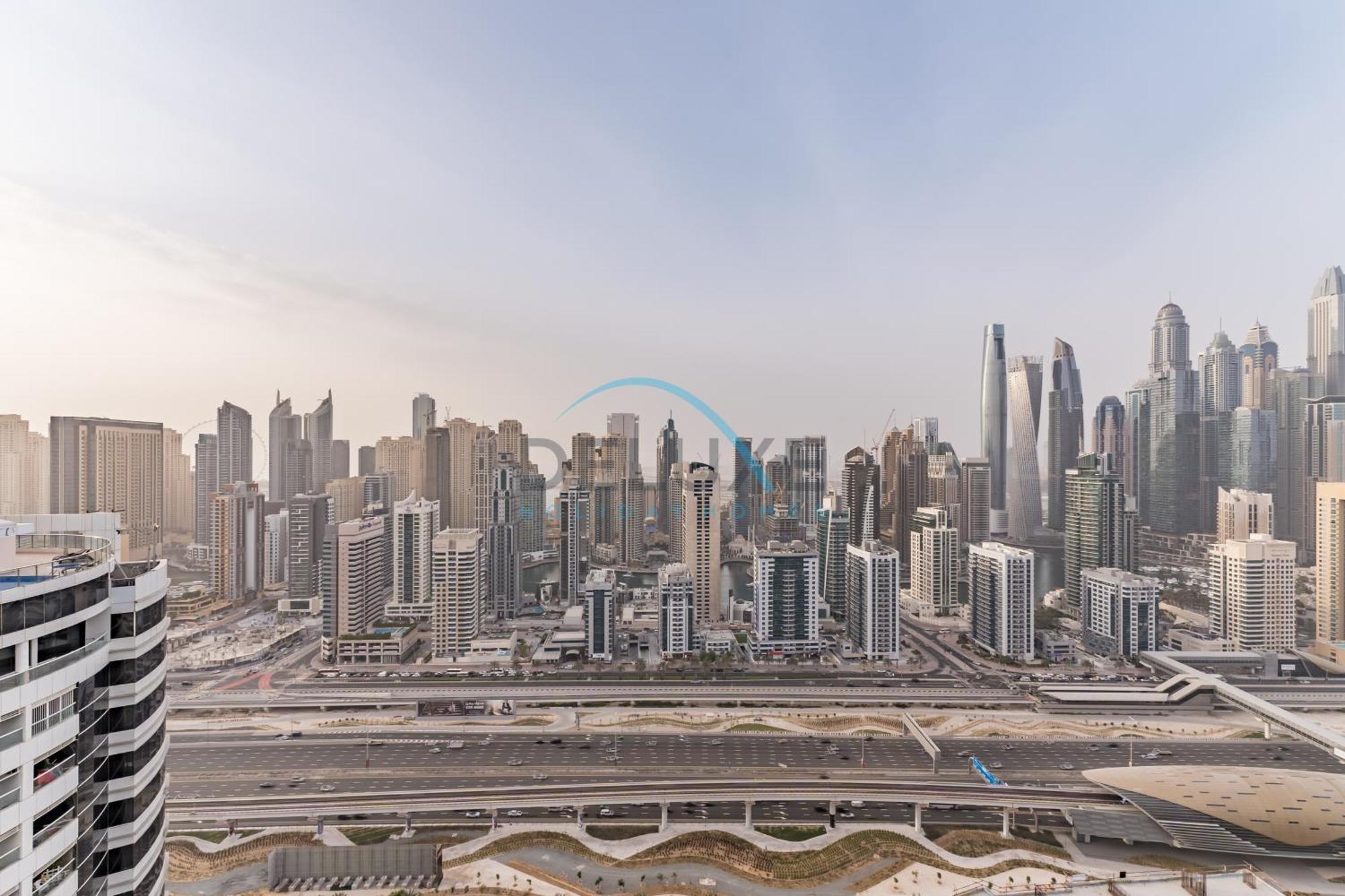 Stunning 2br With Assistant In Mag 214, Jumeirah Towers By Deluxe Homes Dubai