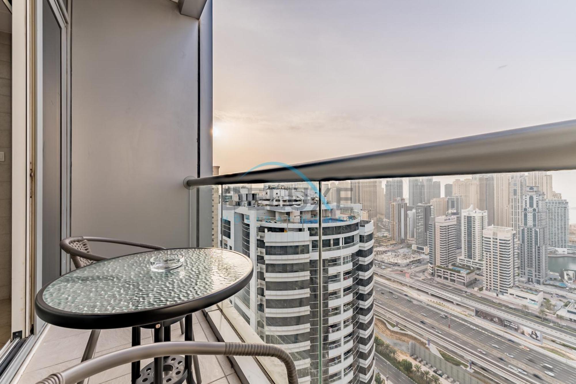 Apartment Stunning 2br With Assistant In Mag 214, Jumeirah Towers By Deluxe Homes *