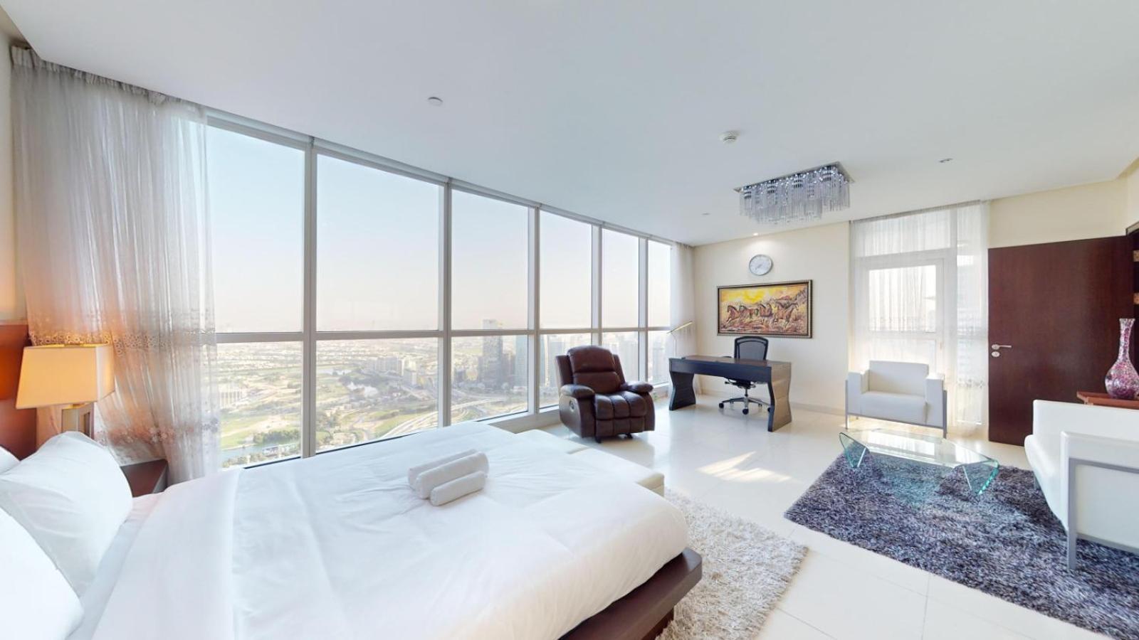 Apartment 23 Marina - Spacious Three Bed For Family Retreat *