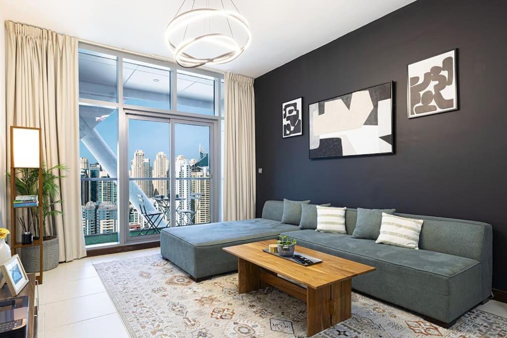 2br On 30th Floor In Jlt Near Metro & Walking Distance To Jbr Beach, Marina *
