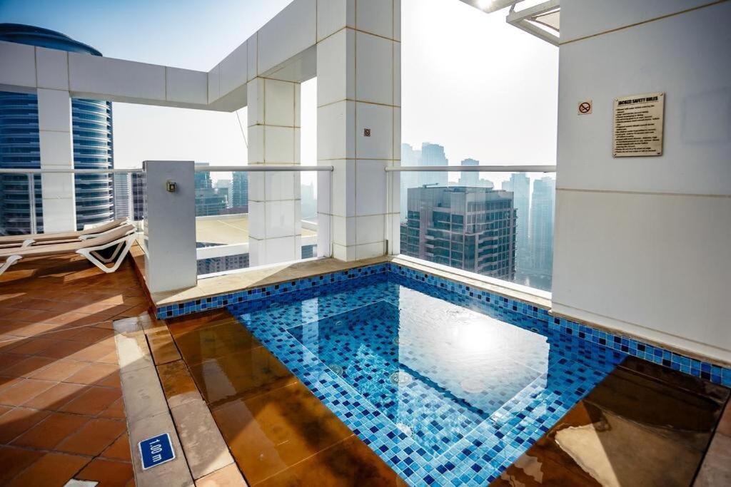 2 Bed In La Riviera Tower, Marina Near Metro And Mall, 12-min Walk To Jbr Beach! Apartment *