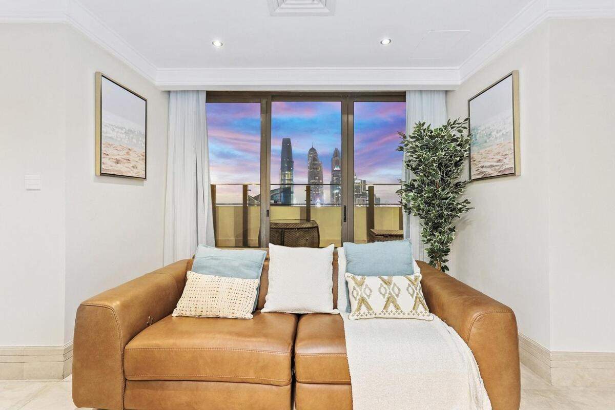 First Class Exceptional Penthouse Living In Jbr * Dubai