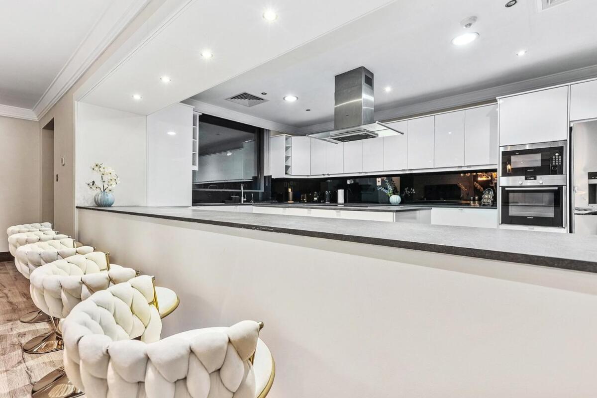 First Class Exceptional Penthouse Living In Jbr Apartment Dubai