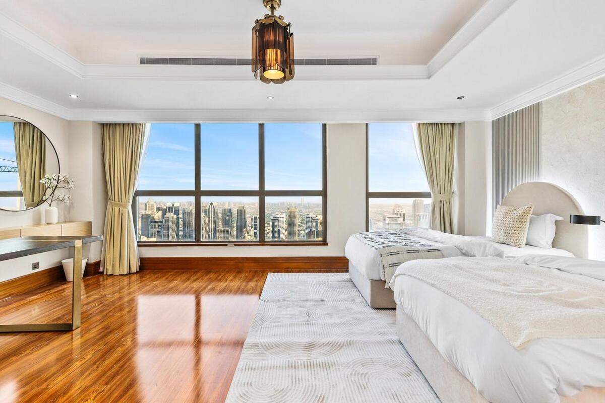 First Class Exceptional Penthouse Living In Jbr * Dubai
