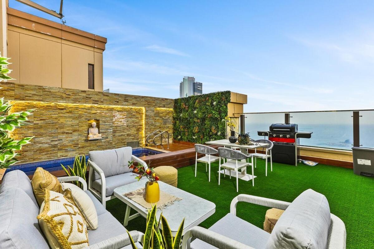 First Class Exceptional Penthouse Living In Jbr Apartment
