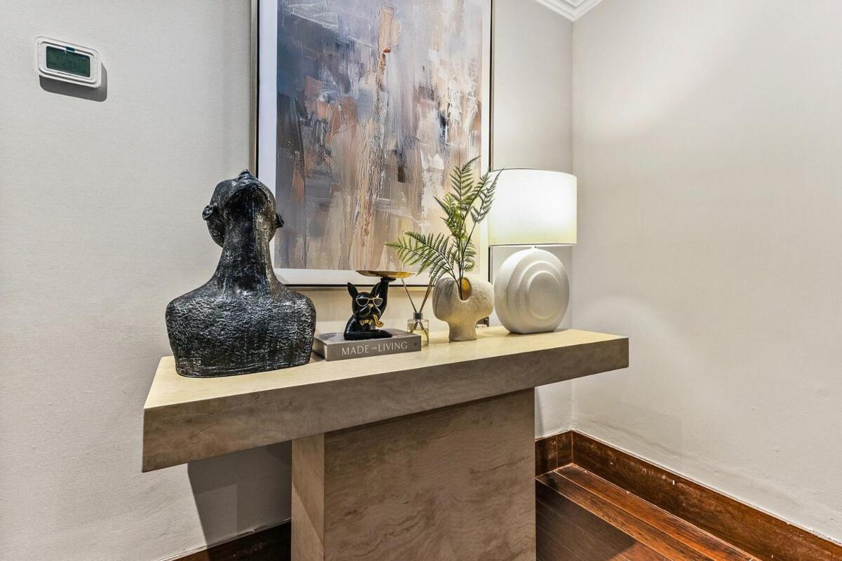 First Class Exceptional Penthouse Living In Jbr Dubai