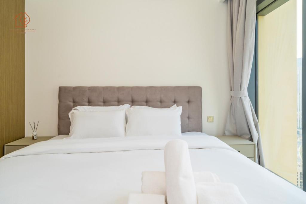 Modern With Full Burj Khalifa Views 201br-2 *