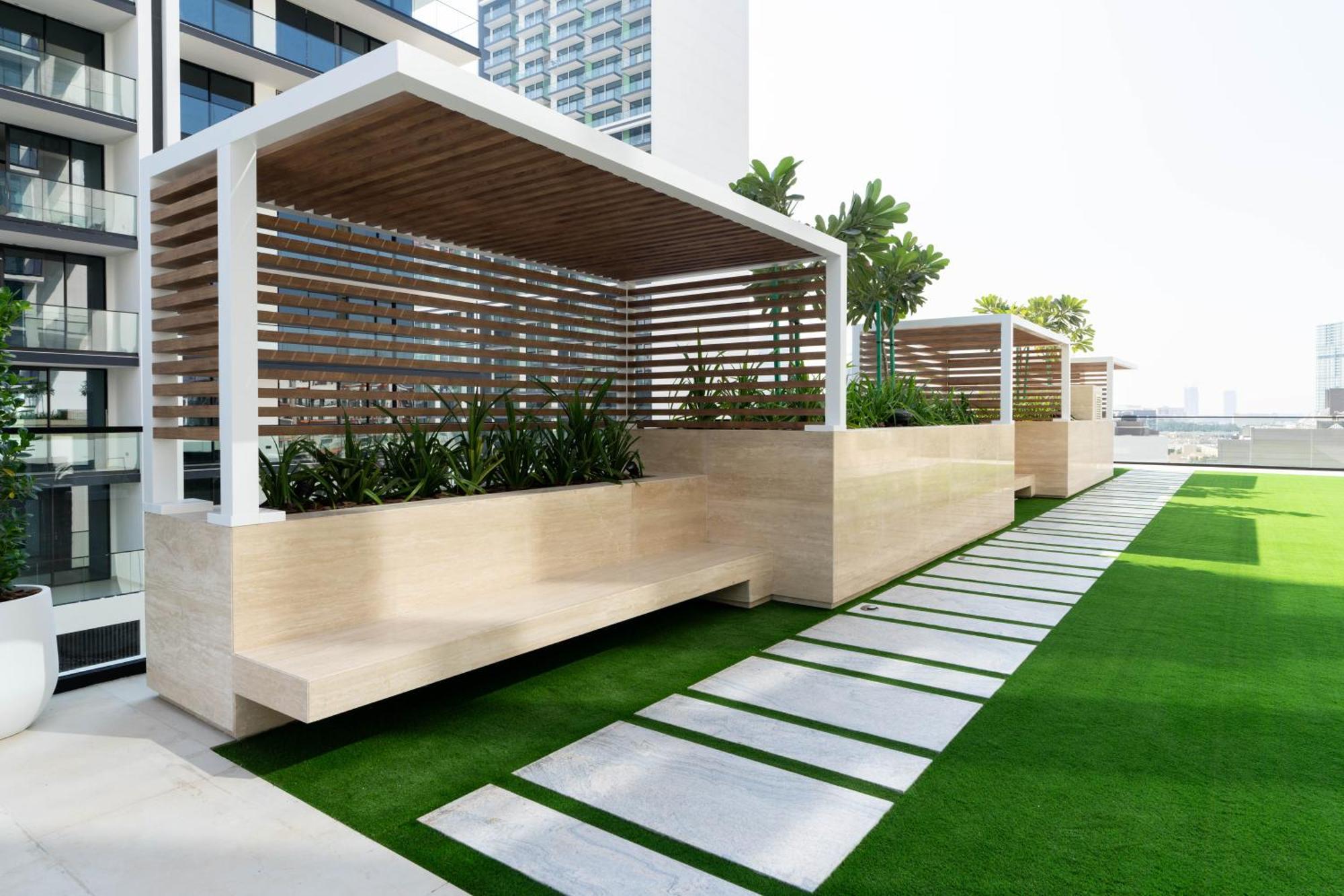 Smart 2br With Private Pool In Jvc