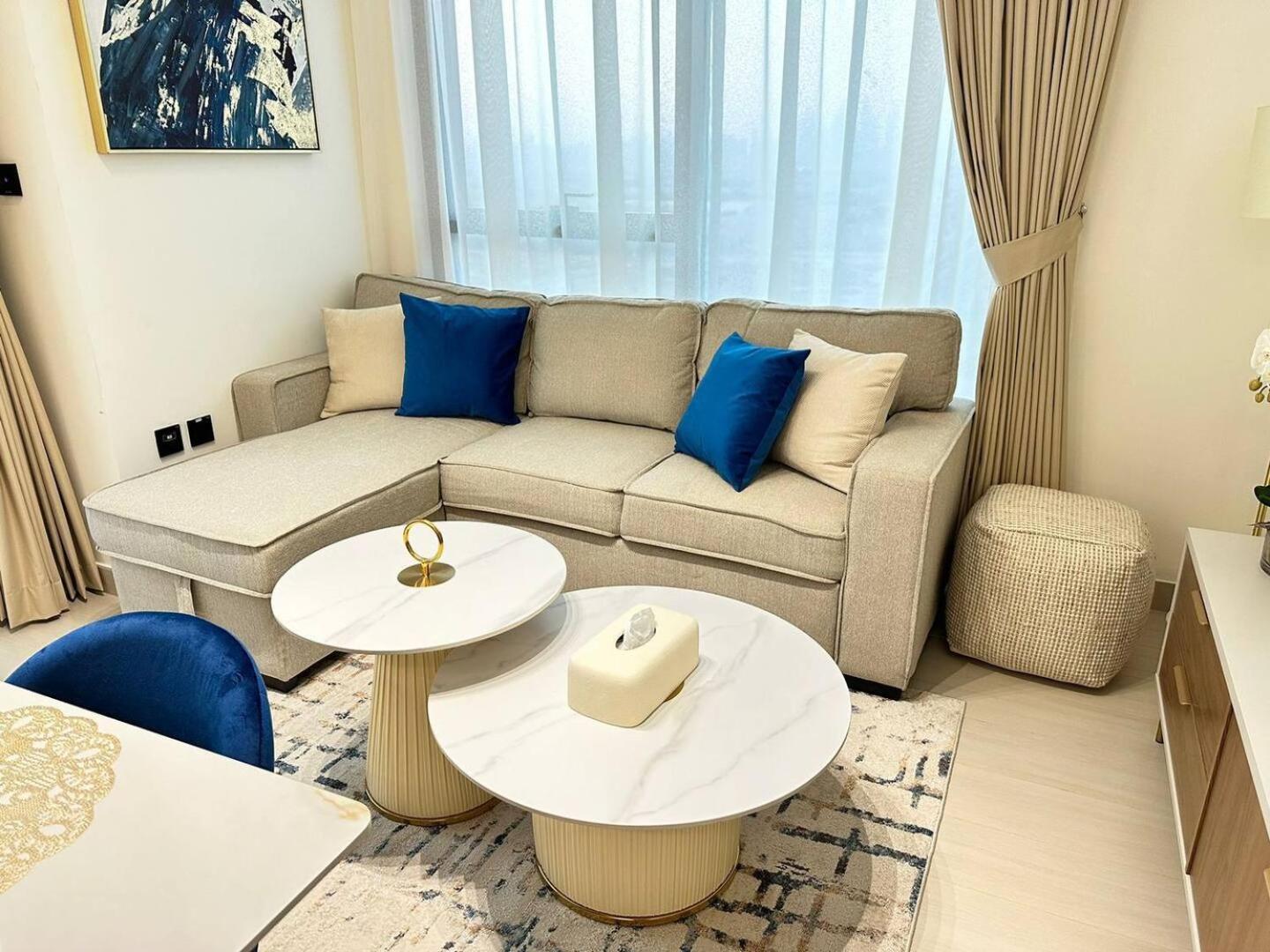 Apartment Smart 2br With Private Pool In Jvc