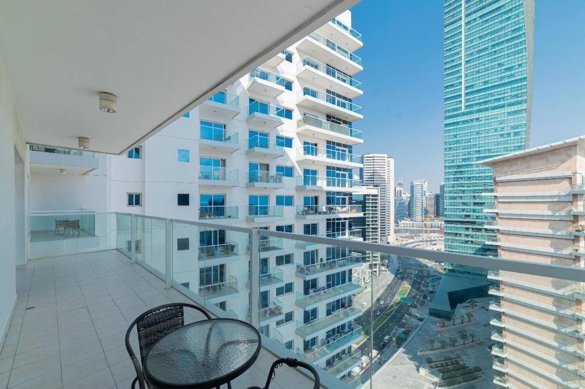 Apartment Elegant 1br With Balcony & Views In Business Bay