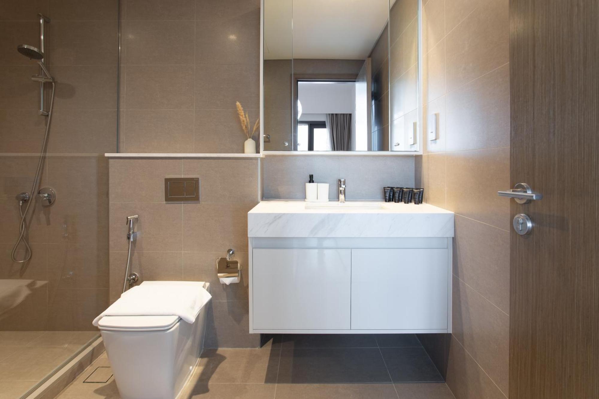 Apartment Prime Downtown Location 2br Burj Royale Dubai