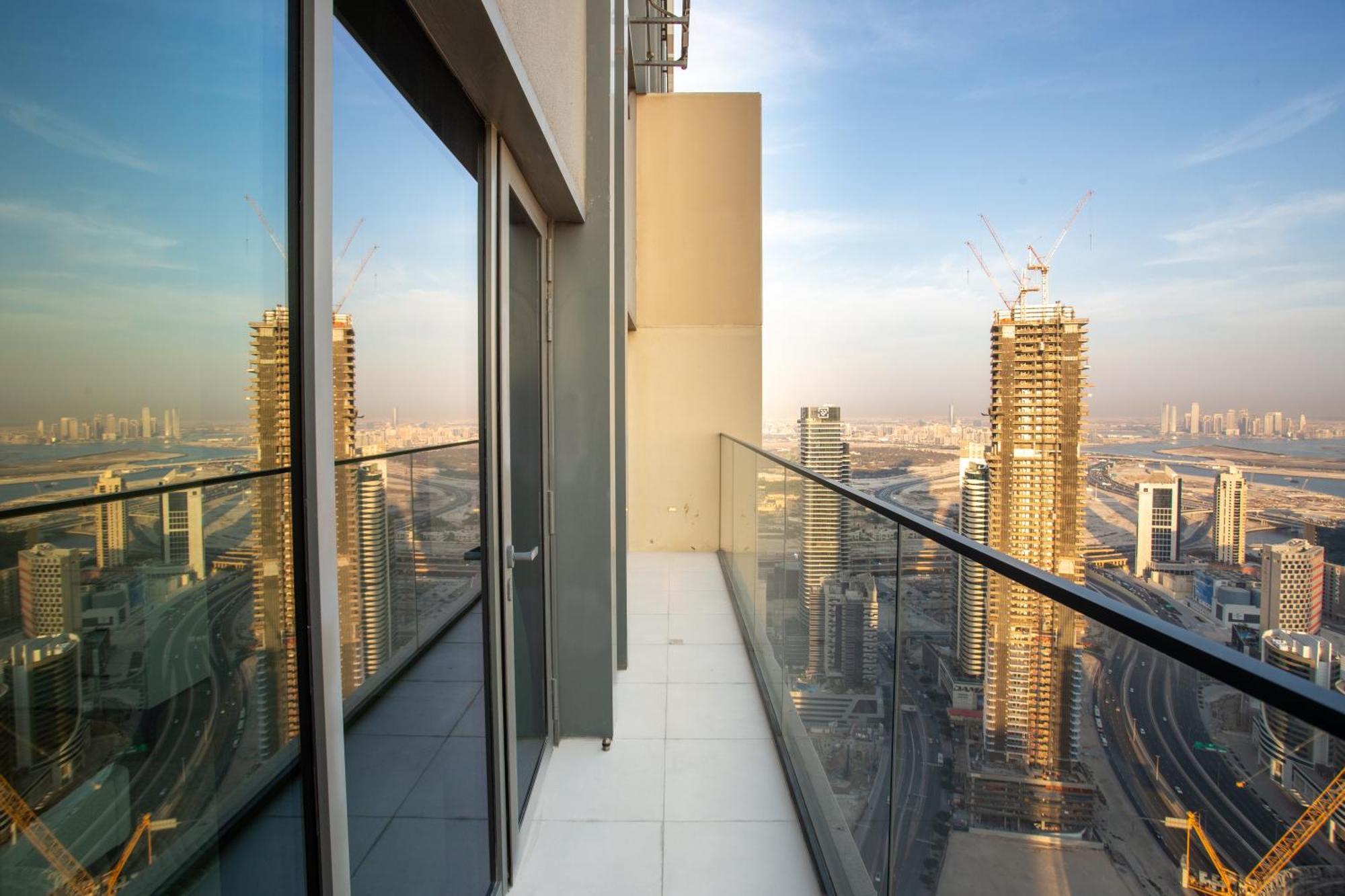 Apartment Prime Downtown Location 2br Burj Royale Dubai