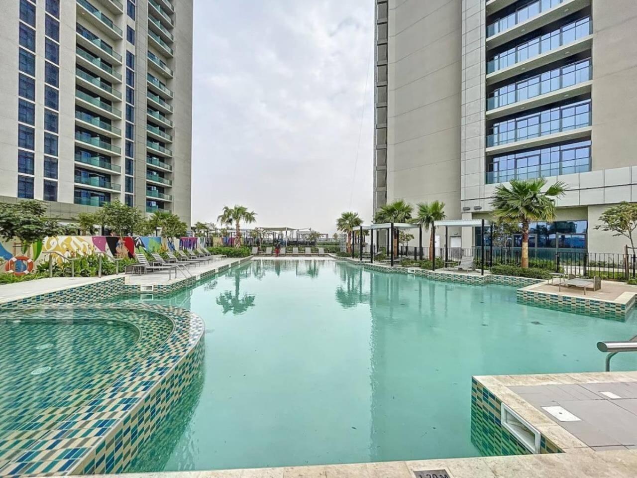 Aykon - Glamorous Two Bedroom In Business Bay Apartment *