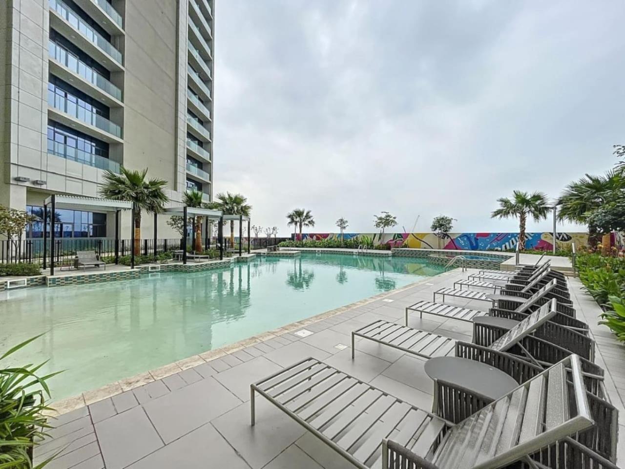 Aykon - Glamorous Two Bedroom In Business Bay Dubai