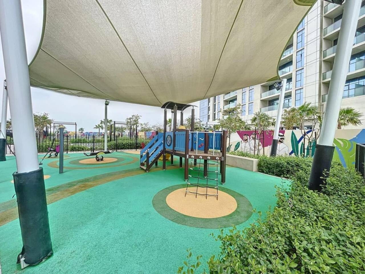 Aykon - Glamorous Two Bedroom In Business Bay Apartment