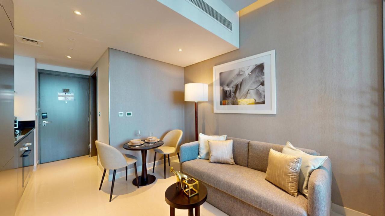 Prive By Damac A - Breezy In Business Bay * Dubai