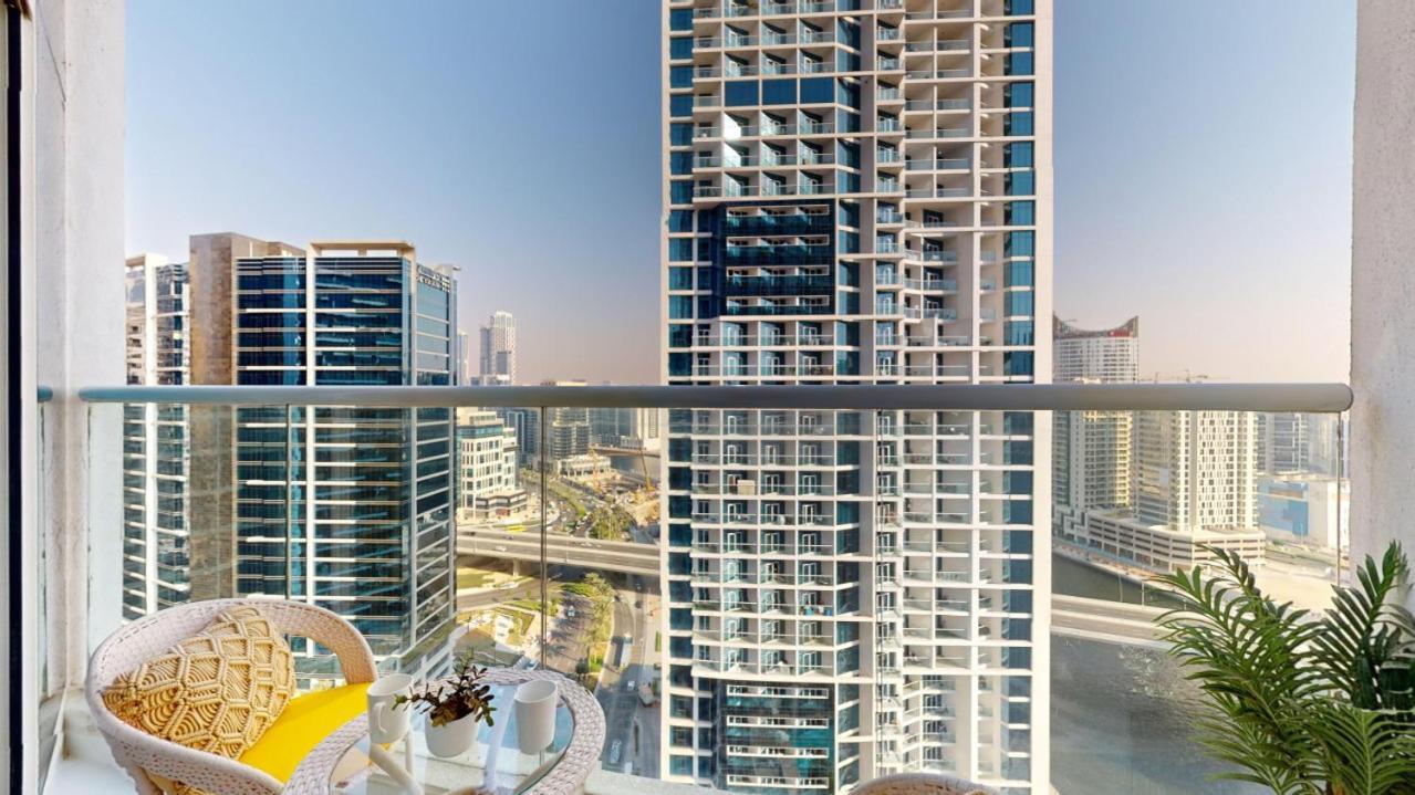 Prive By Damac A - Breezy In Business Bay