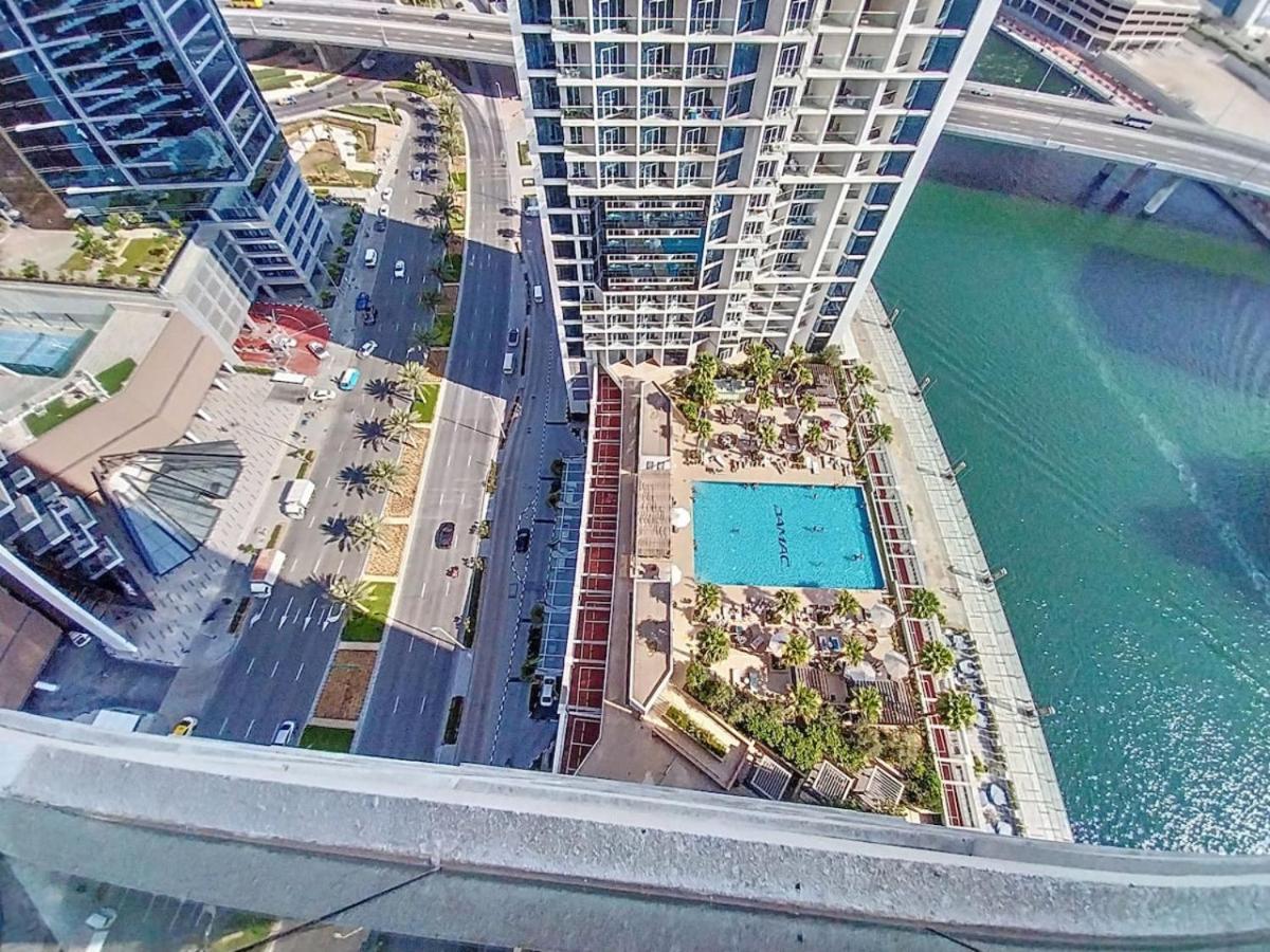 Prive By Damac A - Breezy In Business Bay * Dubai