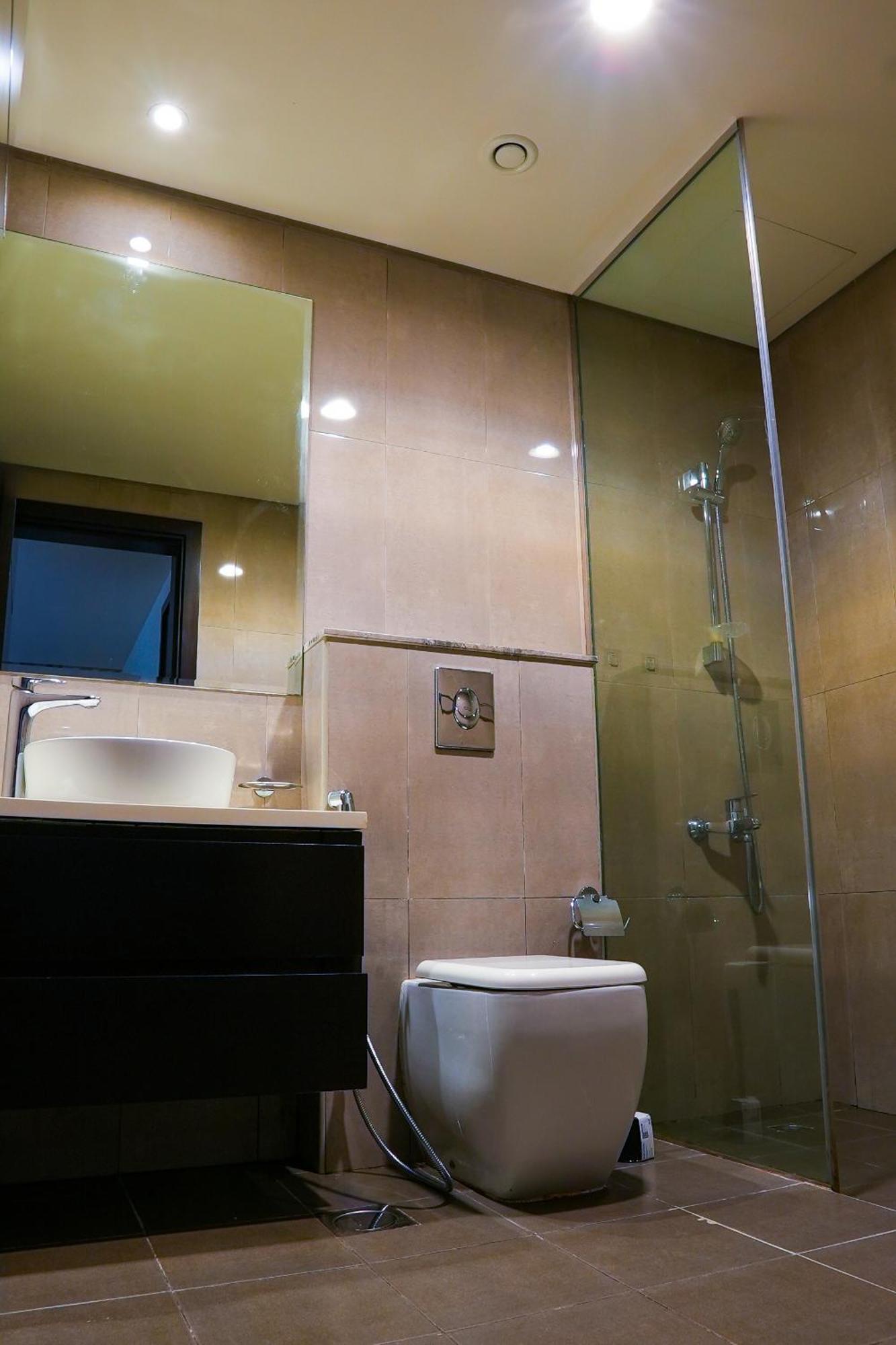 Lala Land Homes - Magnificent 1 Bedroom In Business Bay *