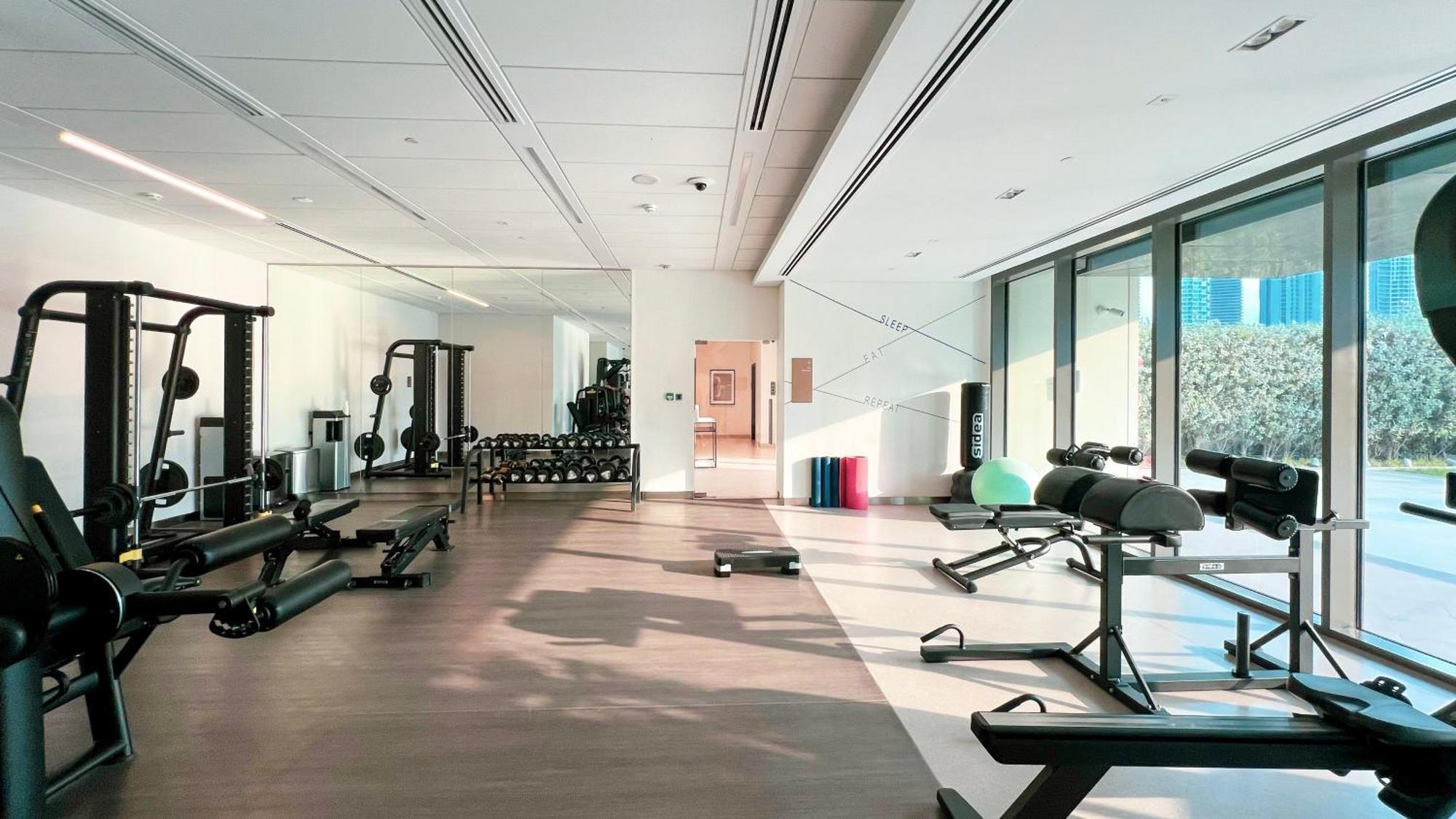 Stunning Burj Views New Luxe 2br Mall Access * Dubai