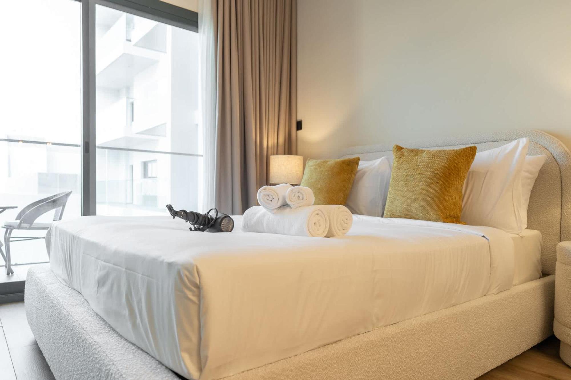 Apartment Cozy & Stylish In Jvc