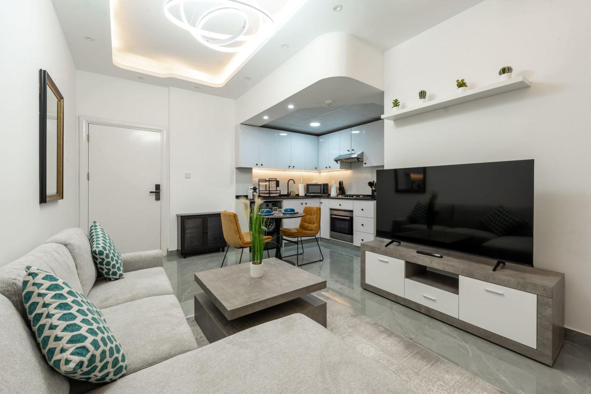 Marina - 1 Bhk Elegant * Dubai