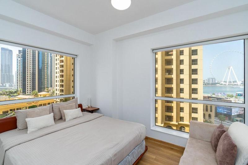 Sunrise To Sunset, Magnificent Ain Views From Your Spacious 3br Maids By Petals Homes Apartment