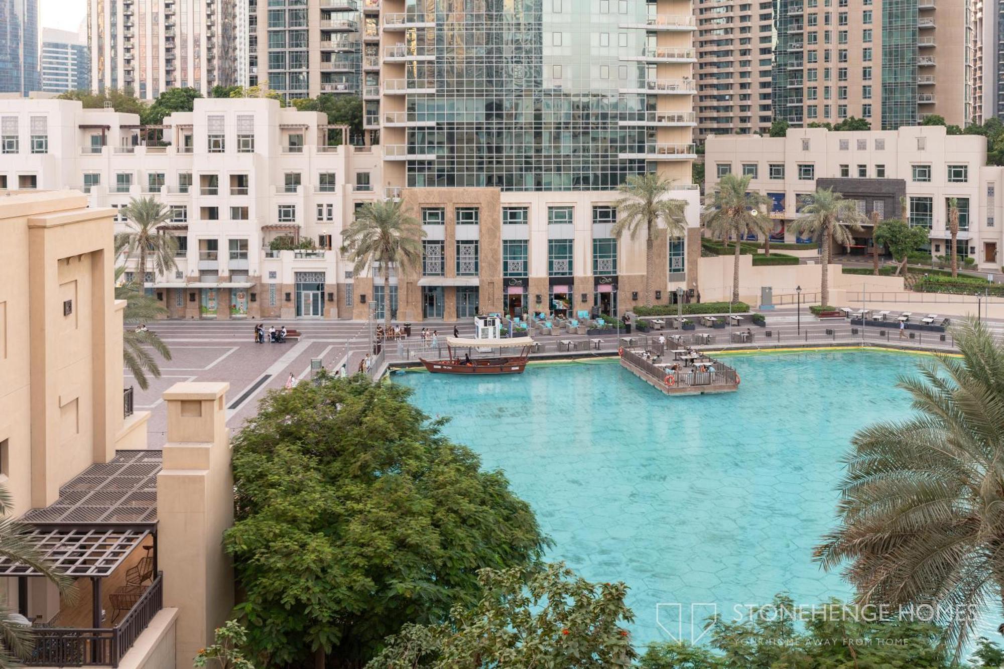 Apartment Lux & Cozy 1 Bedroom Steps Away From Burj Khalifa & Mall Dubai
