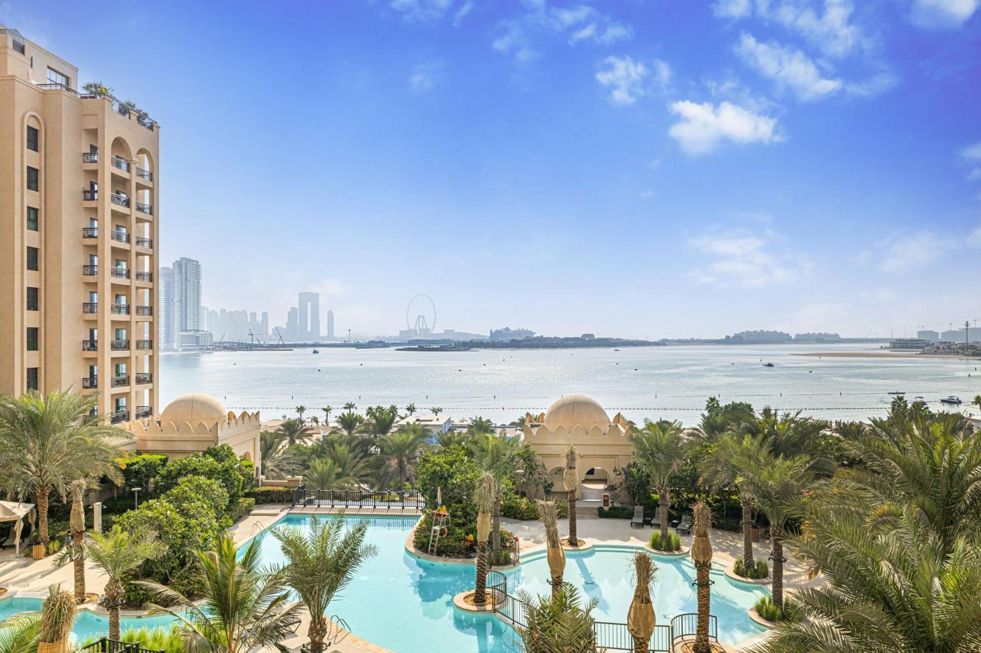 Apartment Daniels 2br At Fairmont South The Palm Jumeirah Dubai