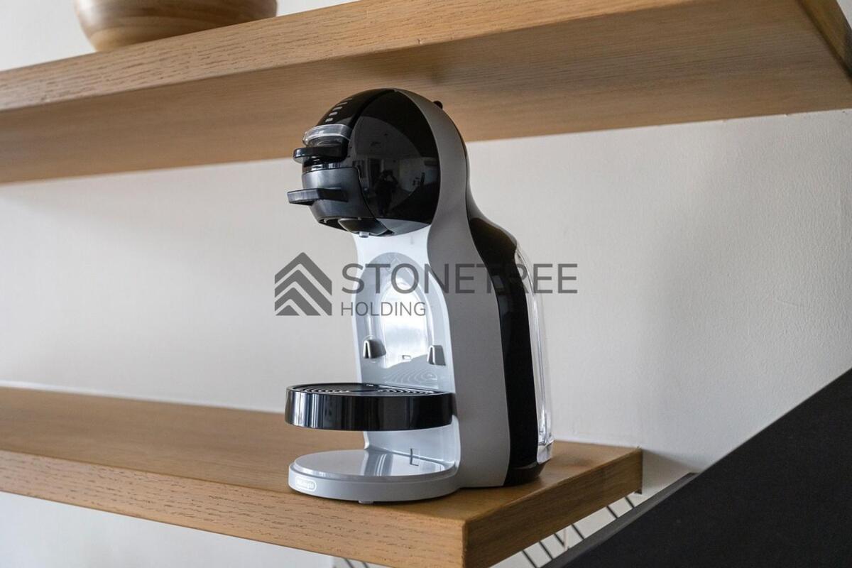 Bright 1br At Collective Tower 1 Near Hills Mall Apartment Dubai
