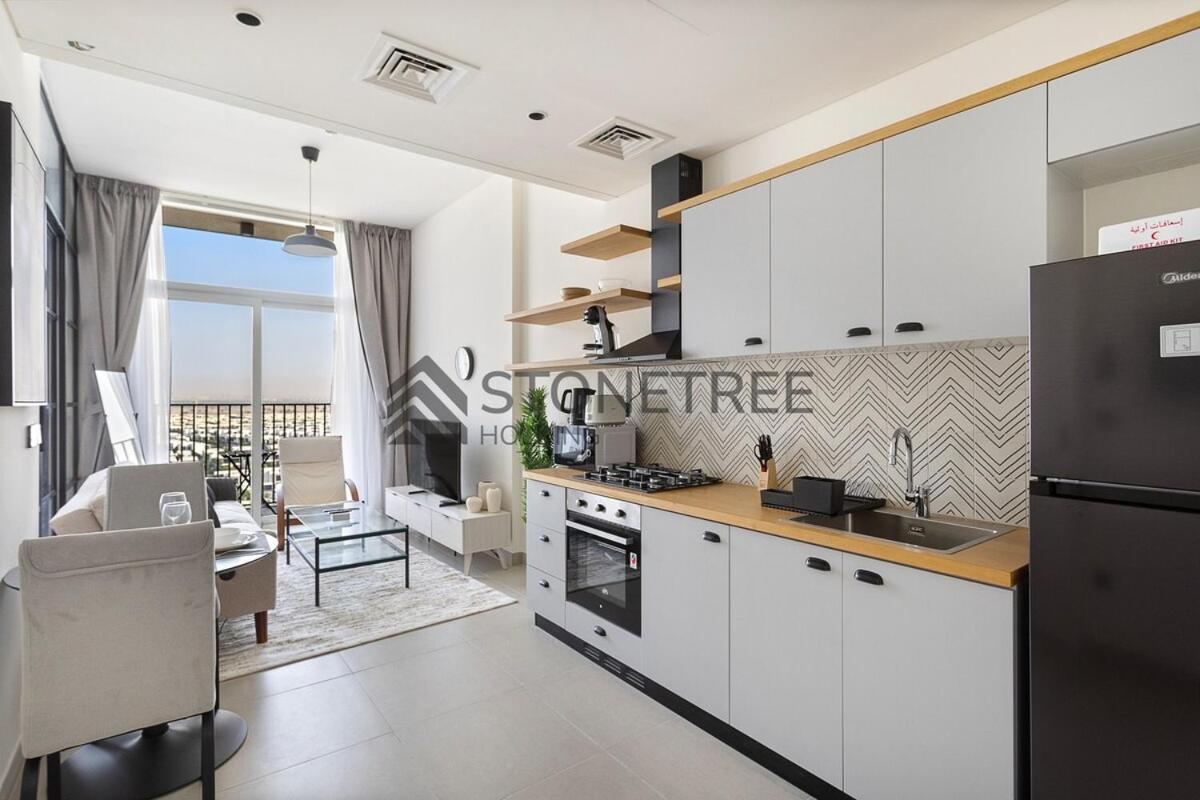 Bright 1br At Collective Tower 1 Near Hills Mall Apartment Dubai