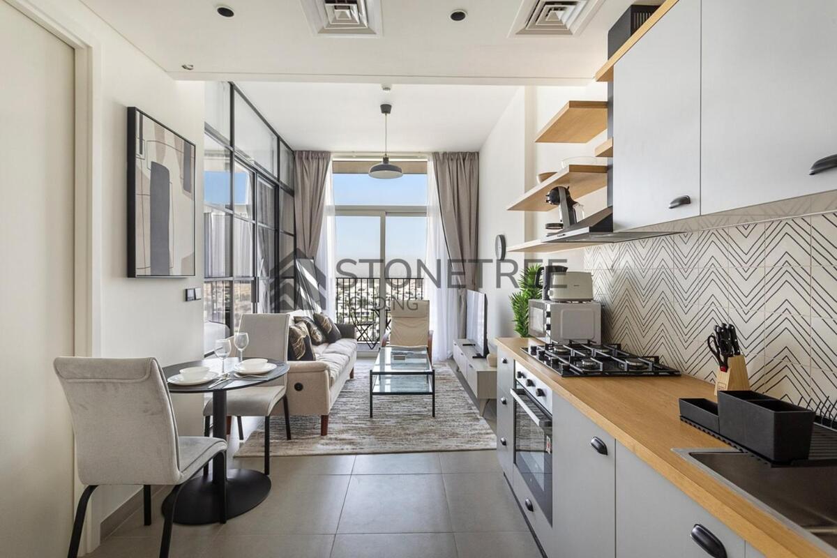 Apartment Bright 1br At Collective Tower 1 Near Hills Mall *